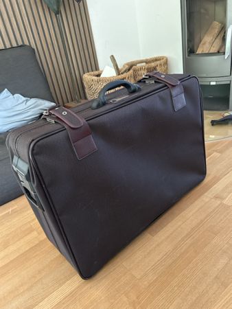 Reisekoffer Schwarz in gutem Zustand