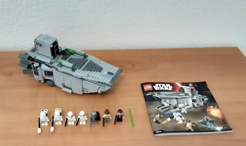 Lego Kit di costruzioni: LEGO Star Wars 75103 " First Order Transporter " – Usato da Kreuzlingen venduto da Han-Solo-68