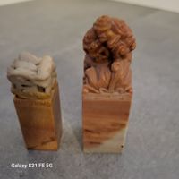 Rare Paire de Sceaux Chinois en Stéatite Sculptée – Certifié