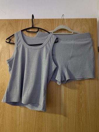 Damen Set Tanktop und Shorts grau Grösse XL guter Zustand