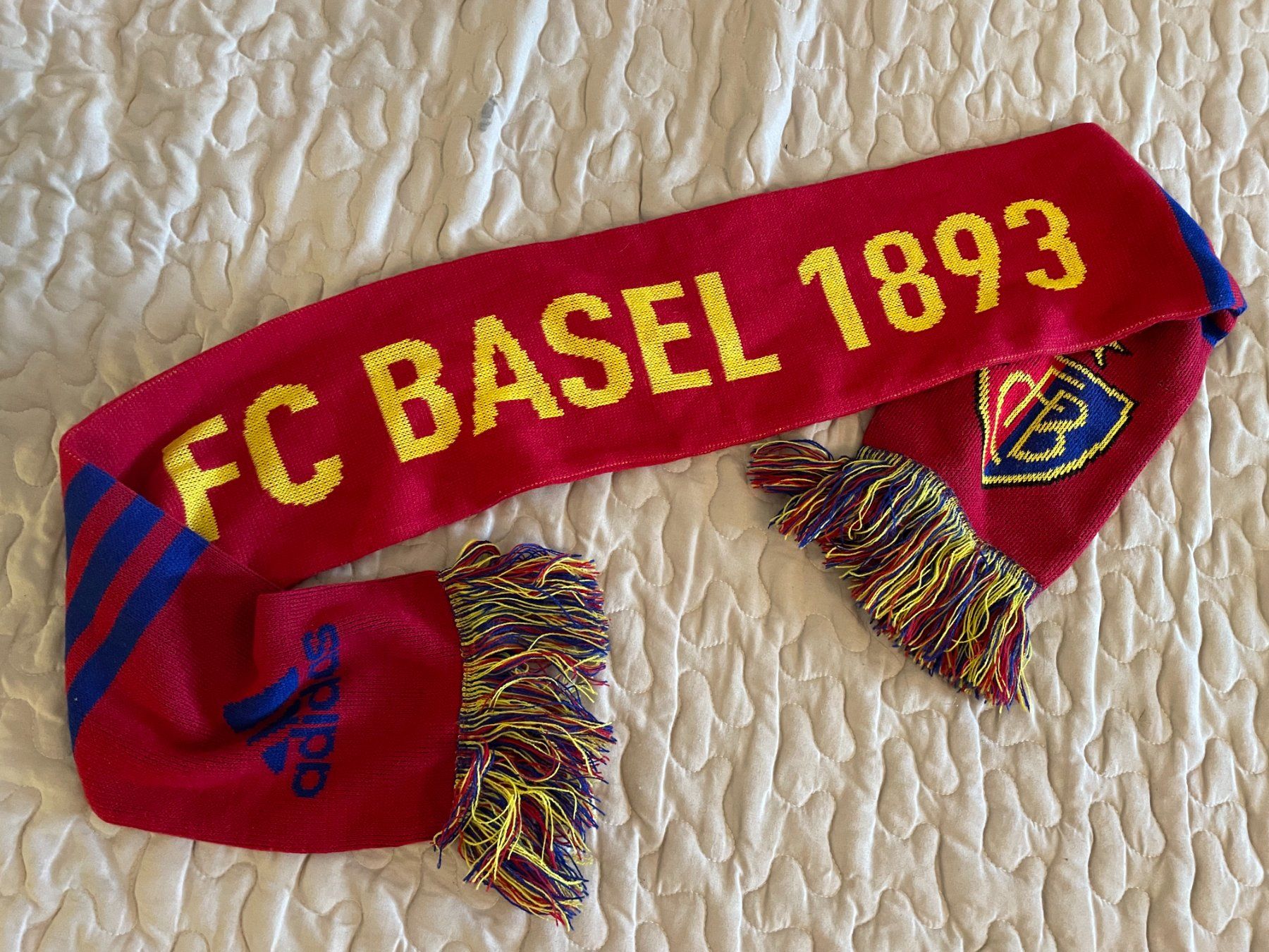 FC Basel Foulard & Sciarpe: Adidas - FC Basel Scarf – Nuovo (secondo la descrizione) da Chiasso venduto da Er_Mon 1