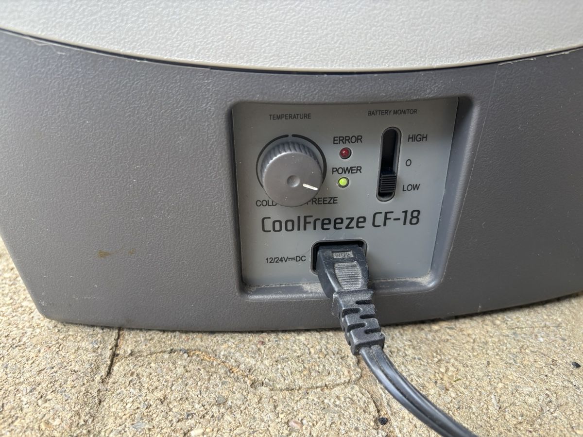 Waeco Frigoriferi & Refrigeratori: Waeco CoolFreeze CF-18 Kühlbox – Usato da Sisseln AG venduto da Speedskate78
