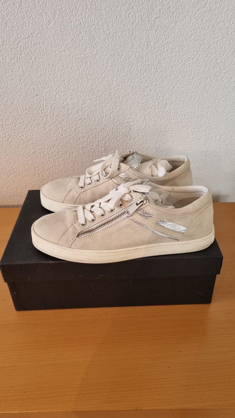 Hogan Scarpe da donna: HOGAN no 37.5 come NUOVE – Usato da Cadenazzo venduto da man_9hnd 2