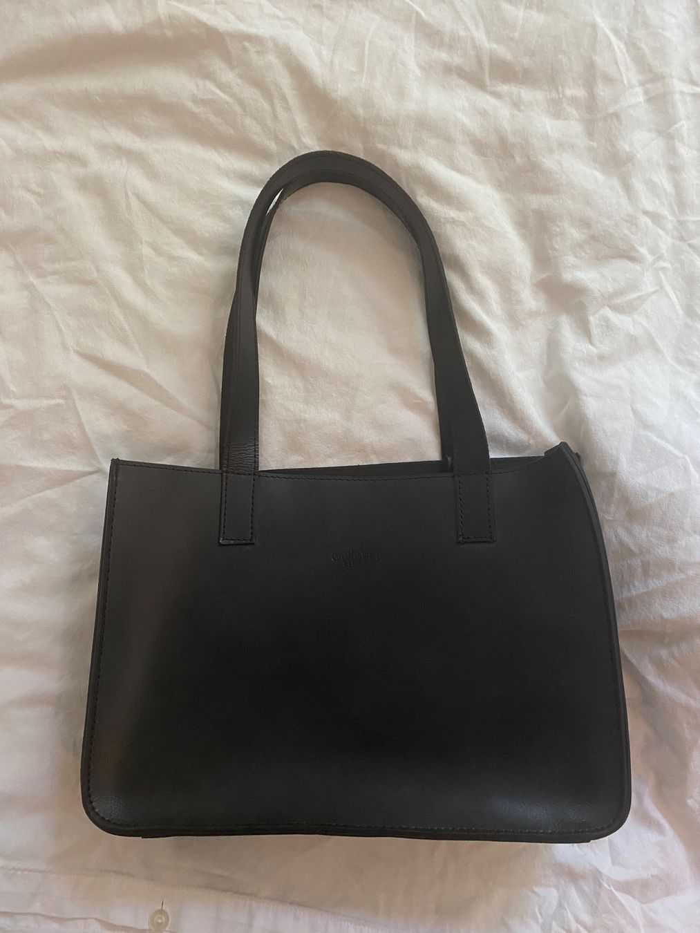 Taschen für Damen: Leder Gusti Agatha S, wie neu – Gebraucht aus Zürich von frgr