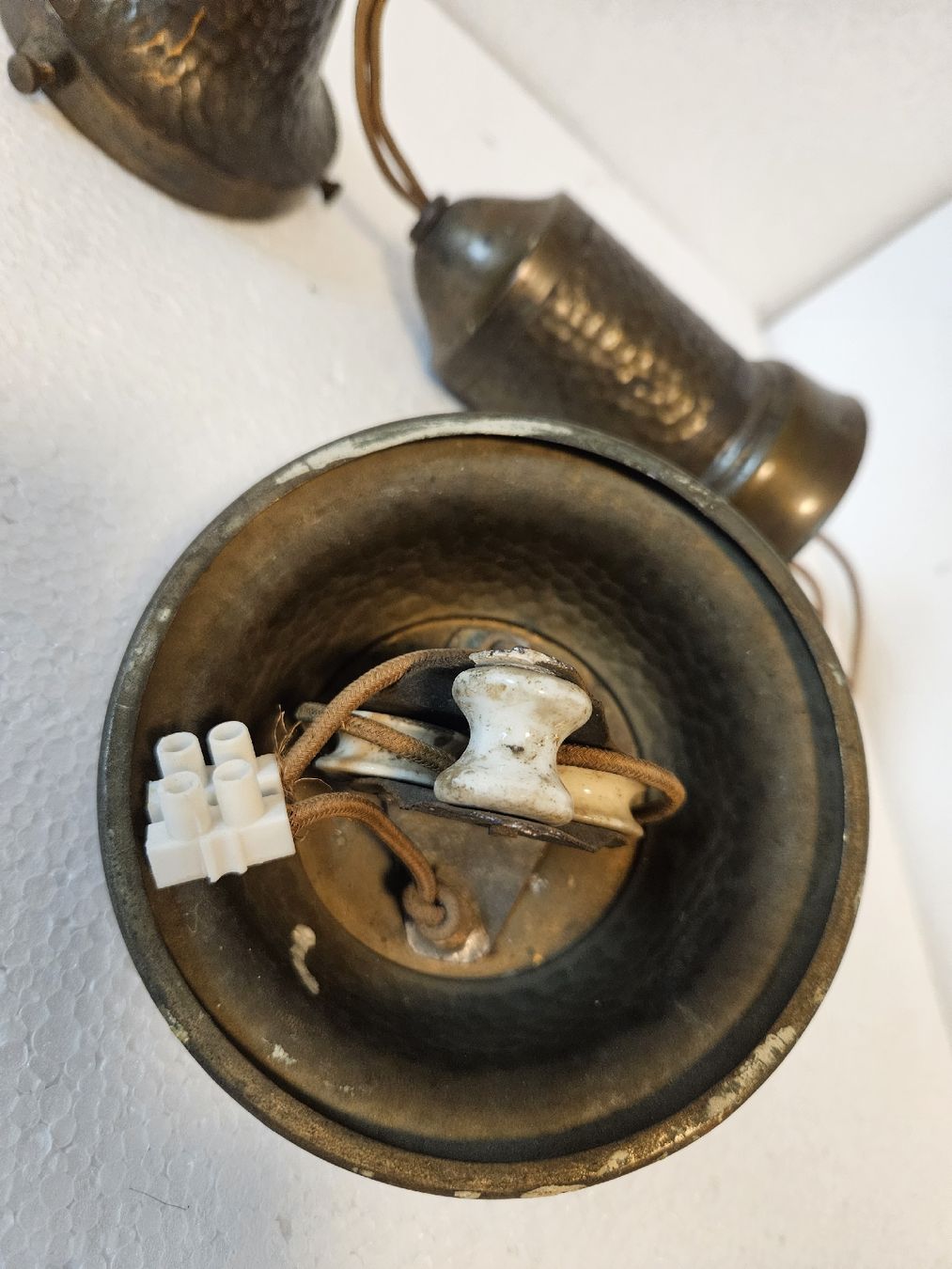 Lampadari & plafoniere: antike Lampenfassung – Usato da Haslen GL venduto da Sandra40 1