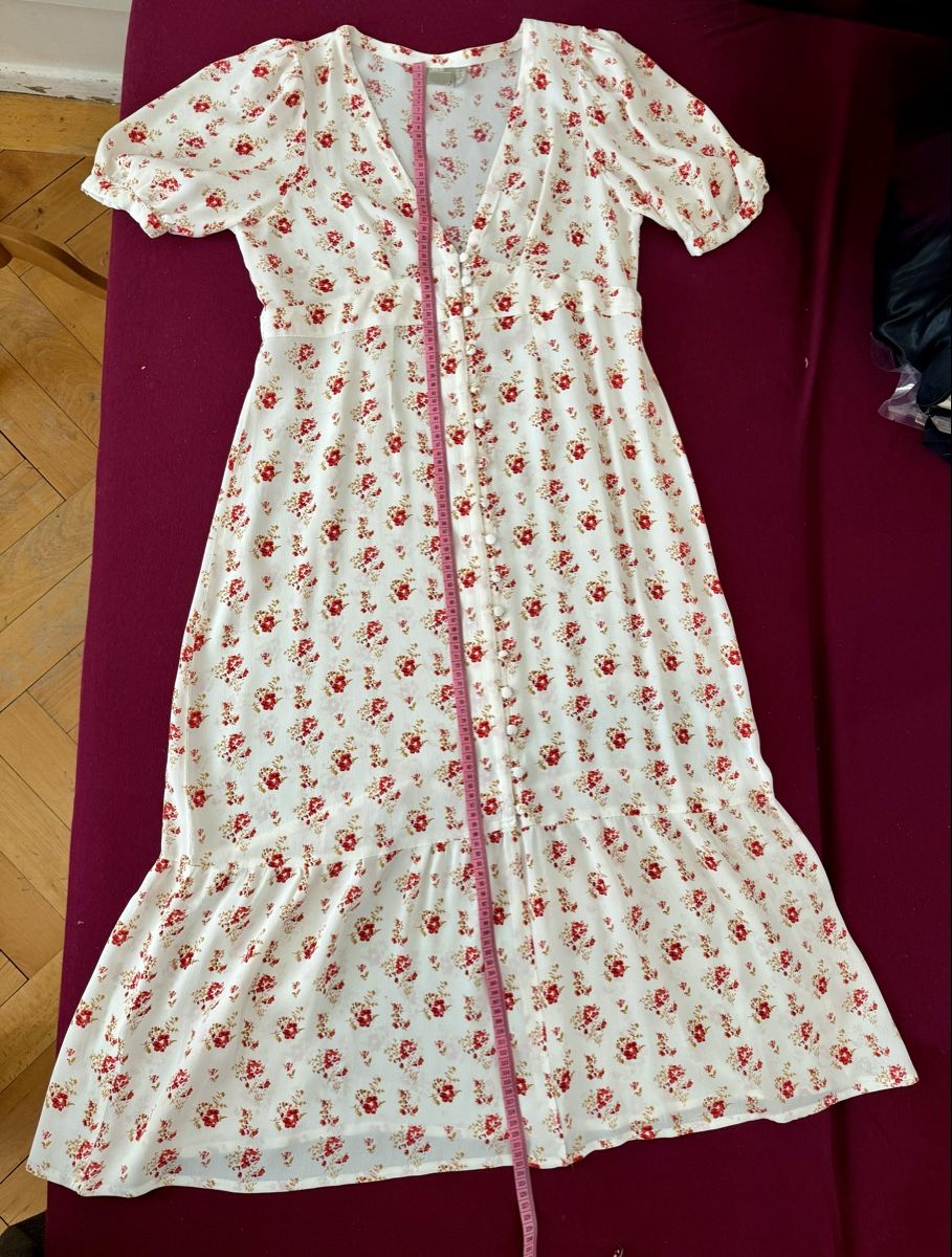 Asos Kleider: Robe fleurie blanche ASOS – Neu (gemäss Beschreibung) aus Le Locle von tchanatakoua 5