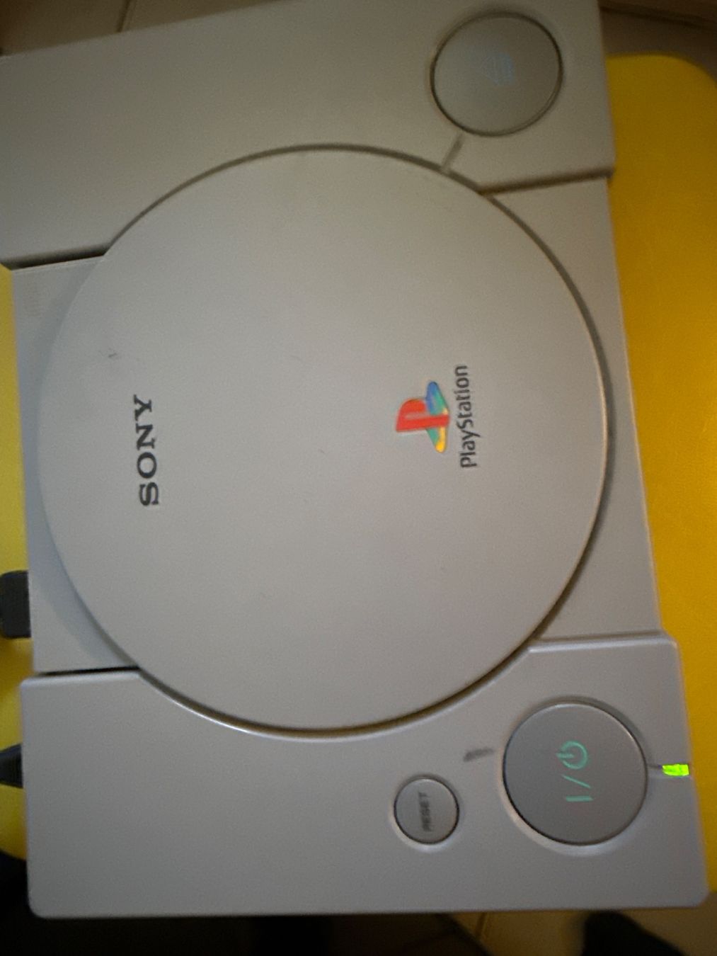 Sony Console: Lot console PS1 plus jeux – Usato da St imier venduto da sav_bjf9 2