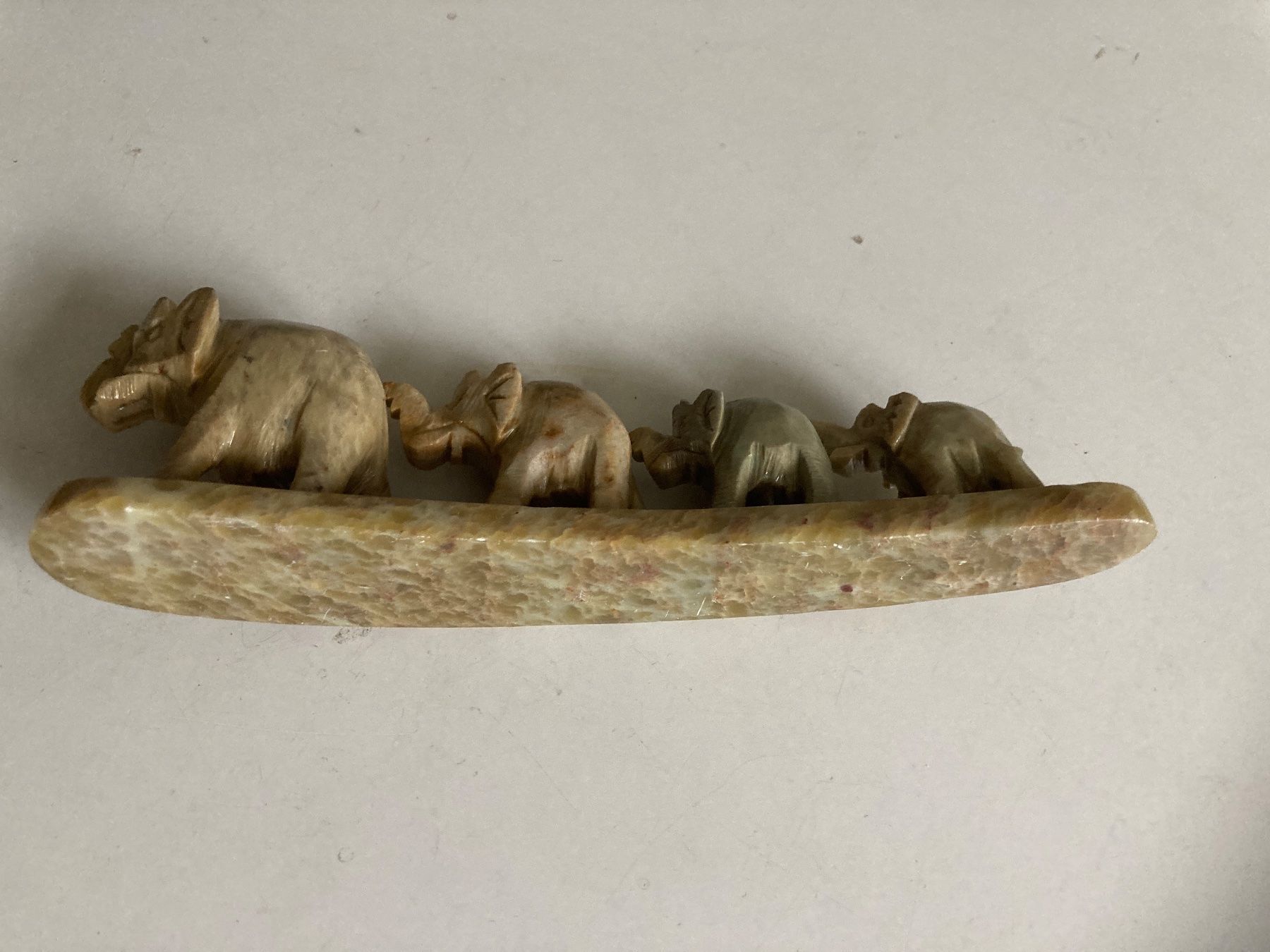 Figuren: 4 Elefanten aus Stein – Gebraucht aus Zürich von Chaeffeler 3