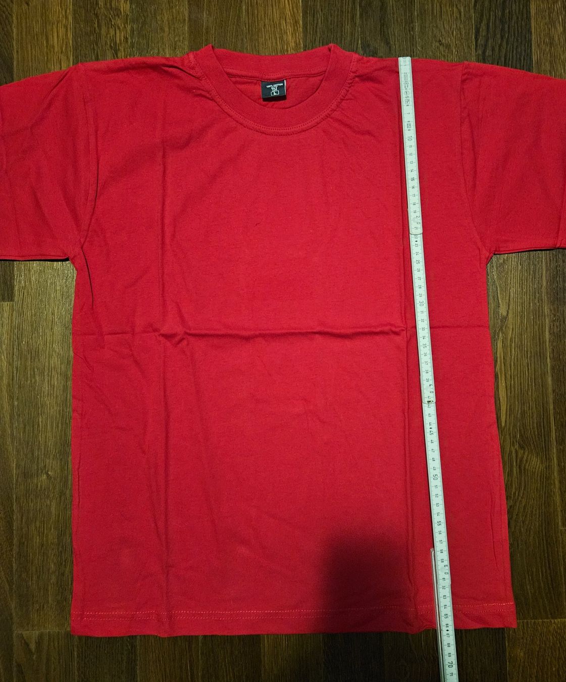 T-shirt: T-Shirts - Rot, Grösse L, 100% Baumwolle – Nuovo (secondo la descrizione) da Schwerzenbach venduto da Julbox 7