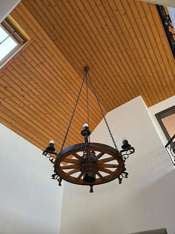 Lampade: Wagenrad leuchte – Usato da Egerkingen venduto da Cooper-Tr7 3