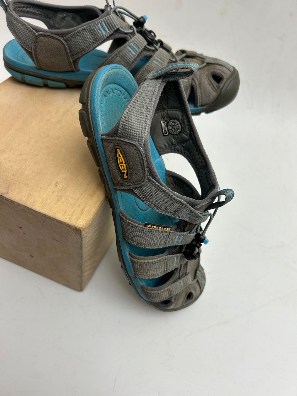 Keen Damenschuhe: KEEN Treking Sandale, Gr. 39 – Gebraucht aus Rheineck von emma.gut 7
