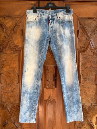 DESQUARED 2 Jeans  Größe 48   Preis in der Boutique: 650 ,-