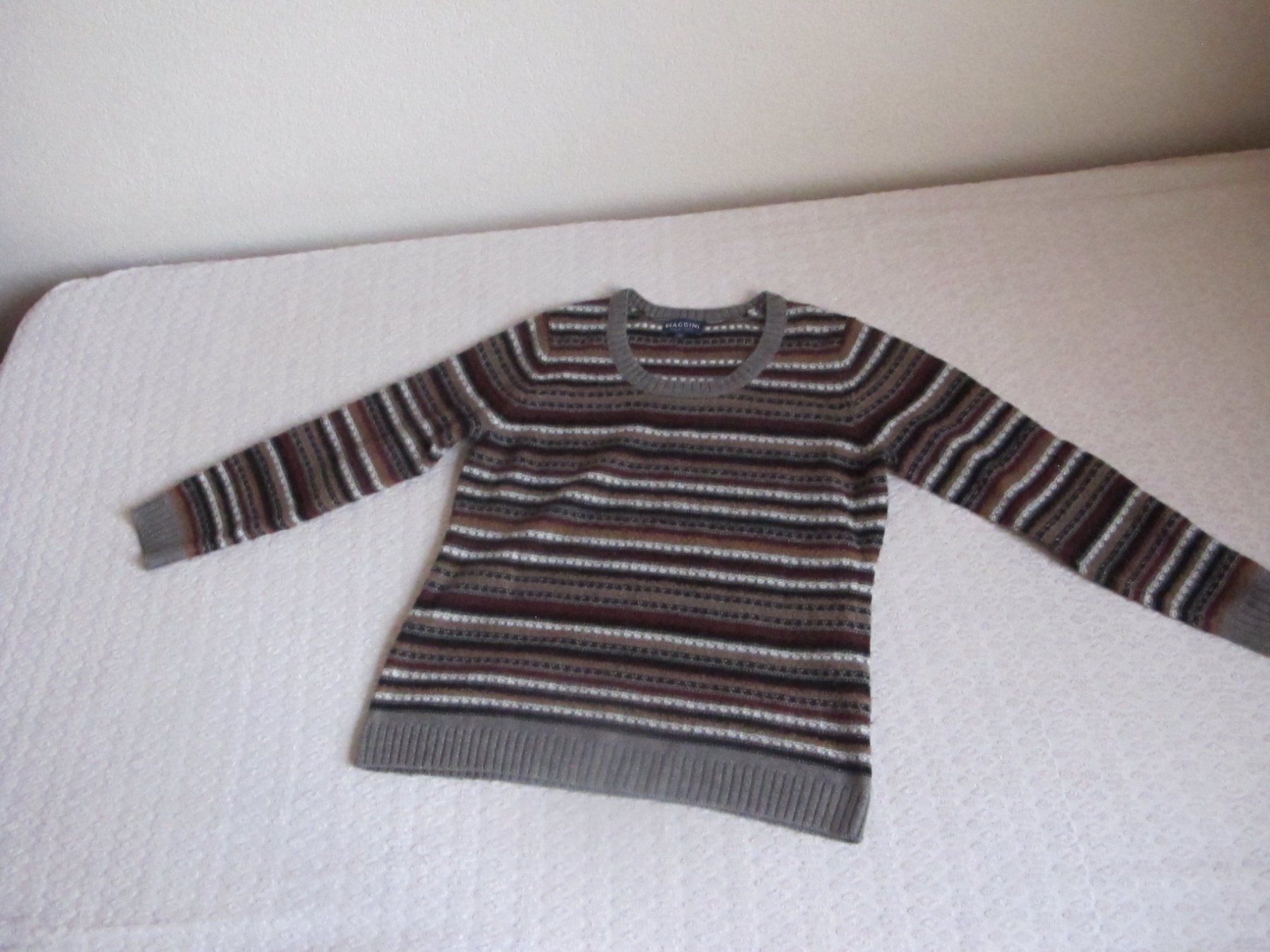 Maglioni & Felpe: schöner Pullover von Charles Vögele Biaggini Gr. M – Usato da Löhningen venduto da Chimae67