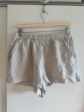Oysho Leinenshorts beige Gr. S