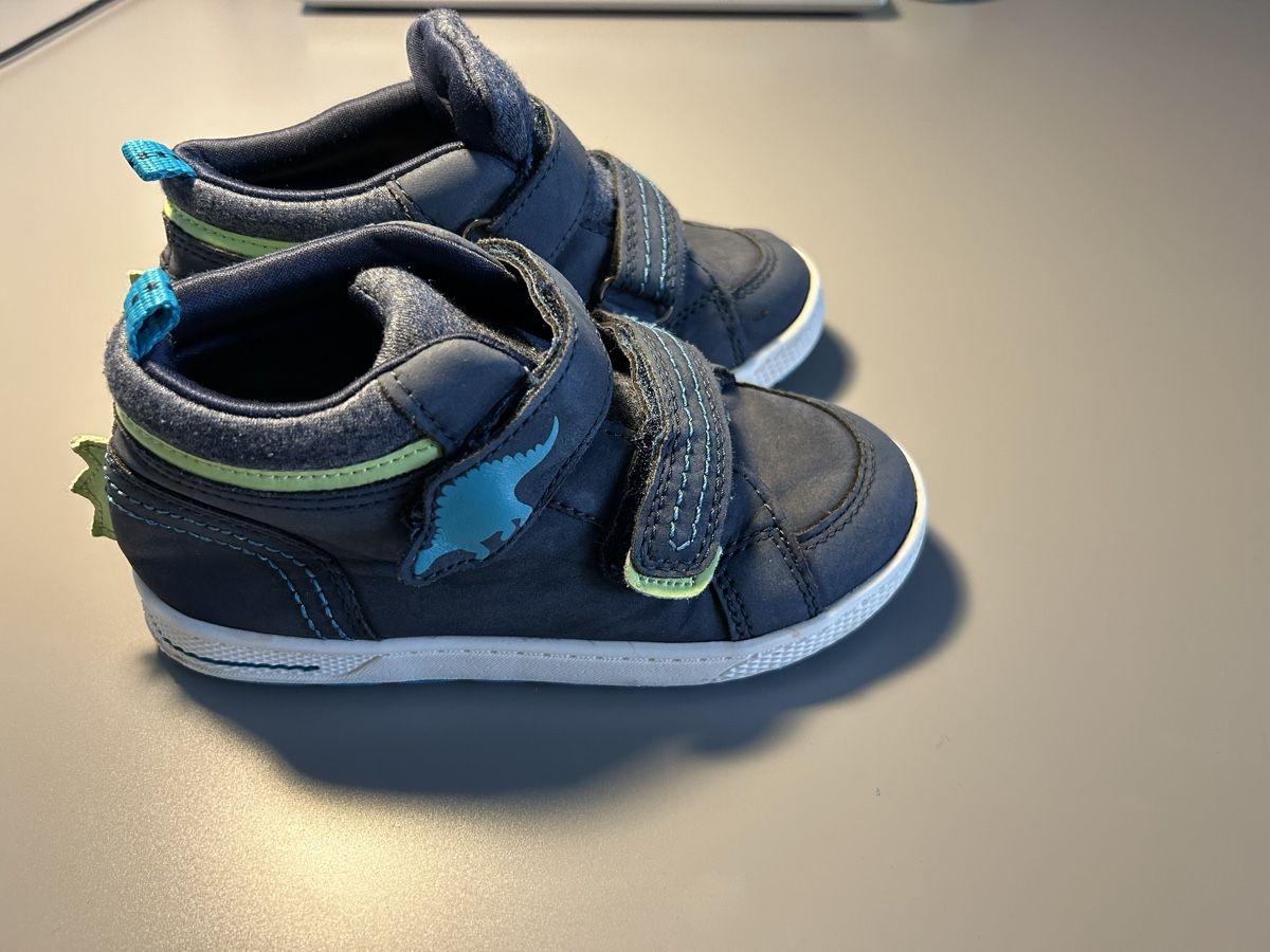 Scarpe per ragazzi: Kinder Winterstiefel GR. 28 – Usato da Boniswil venduto da sim_7zhp