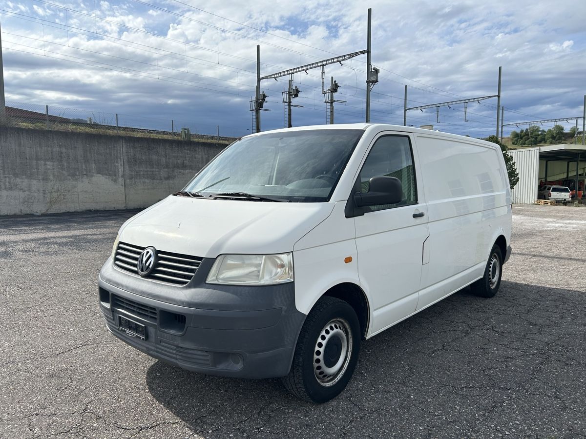 VW Automobili: VW T5 / mit Klima (AC) – Usato da Wallbach venduto da SchnellAutomobile
