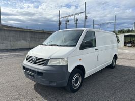 VW T5 / mit Klima (AC)