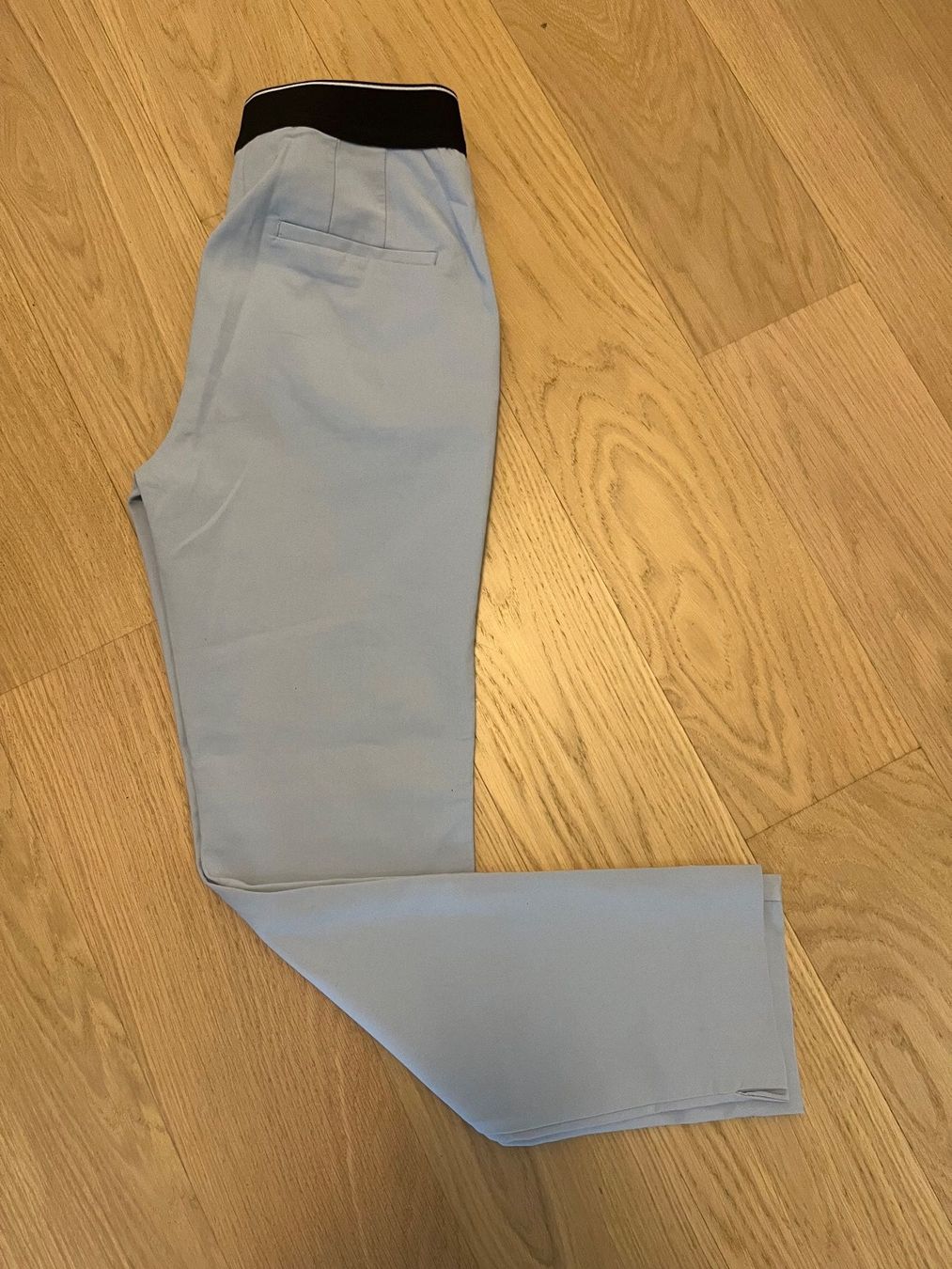 Zara Pantaloni: Zara Hose, Grösse S – Usato da Bonstetten venduto da Savannah7