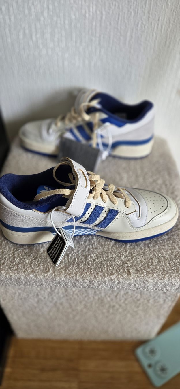 Adidas Chaussures hommes: Adidas Forum 84 Low Blue Thread – Neuf avec emballage d'origine à Lausanne par Filip_ 1
