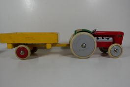 grosser BRIO Holztraktor mit Anhänger, vintage Spielzeug