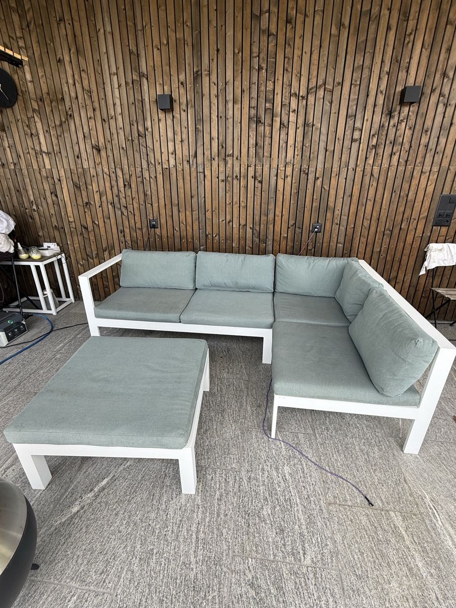 Beliani Divani: Garten Lounge Set, L-Sofa – Usato da Seengen venduto da Choco03