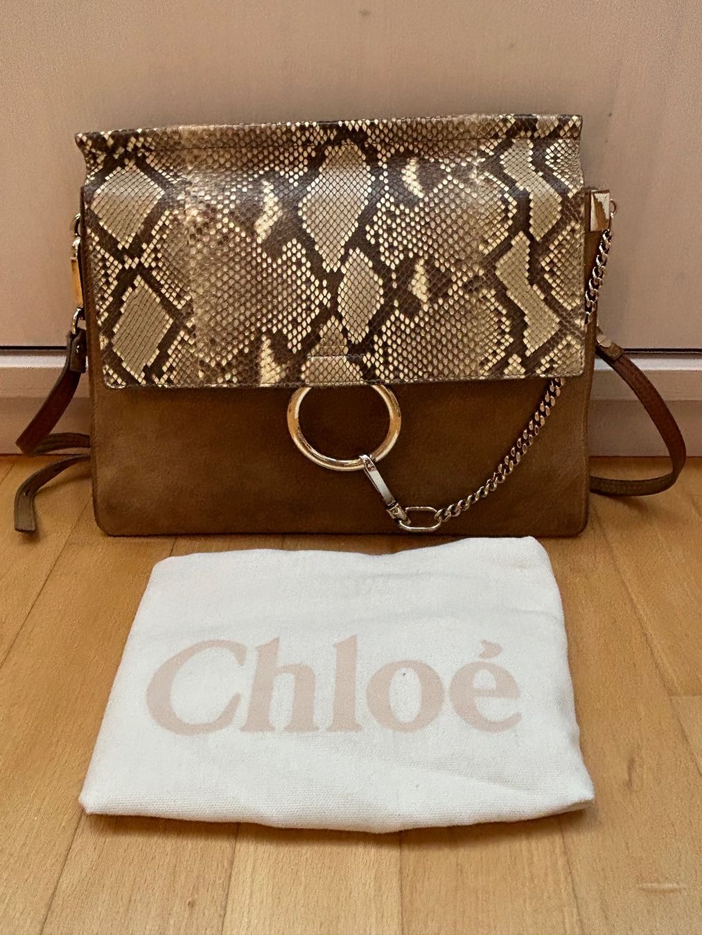 Chloé Borse da donna: Sac à main Chloé Faye daim et cuir python bon état – Usato da GOCKHAUSEN venduto da chrismon 1