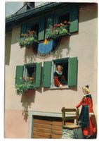 PONTRESINA Engadiner Haus - Frauen in Tracht