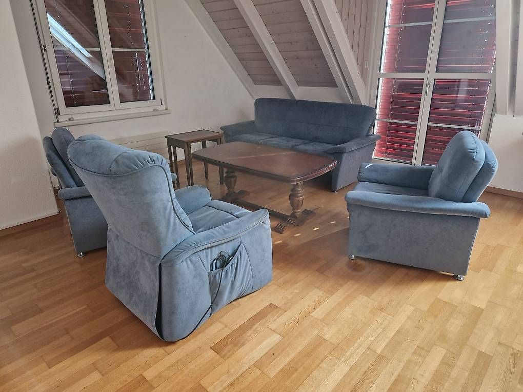 Divani: Polstergruppe – Usato da Mettmenstetten venduto da Cam7 1
