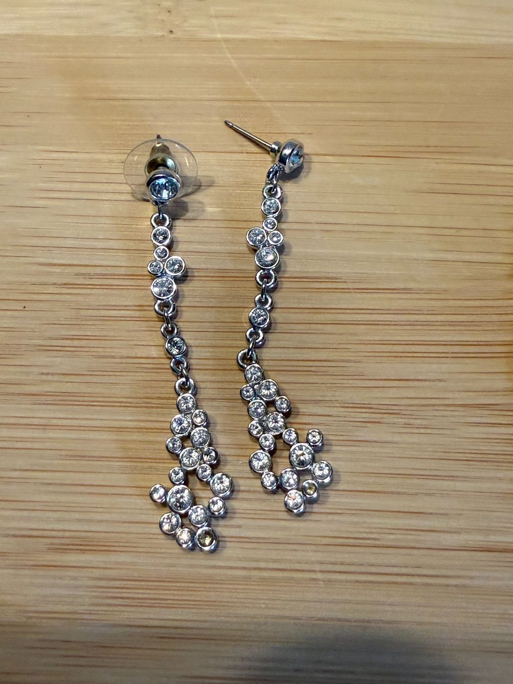 Ohrringe & -stecker: Modeschmuck Ohrringe Silber mit Steinen – Gebraucht aus Basel von zukk_