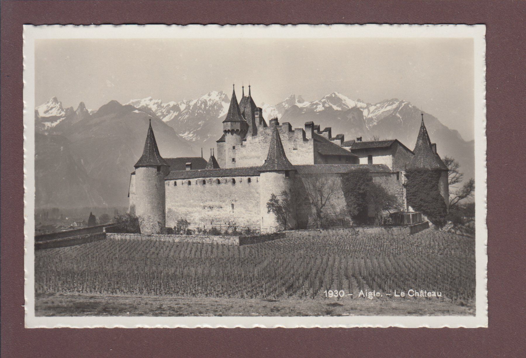 Cartoline postali: AIGLE - Le Château - 1938 – Usato da Pully venduto da nicecards