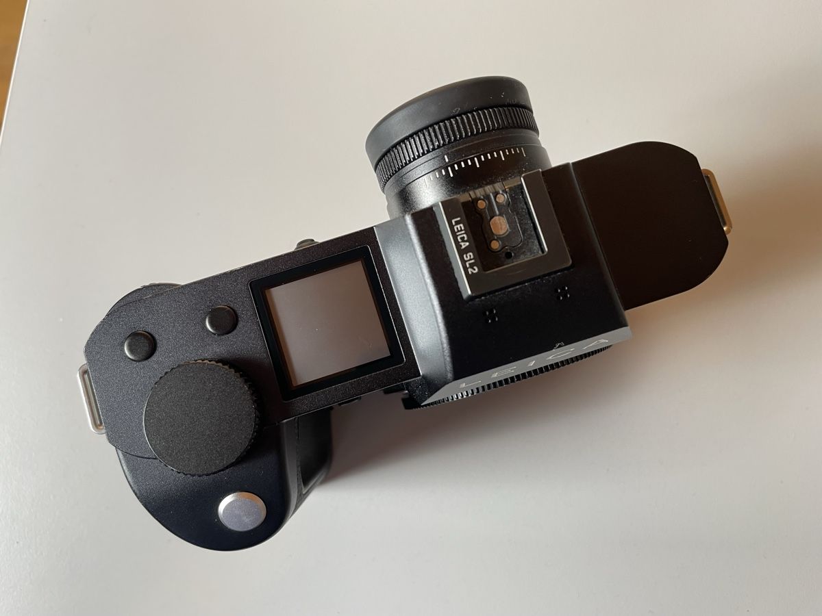 Leica Kamera: Leica SL2 mit Multifunktionshandgriff – Gebraucht aus Nesslau von Wolzen 3