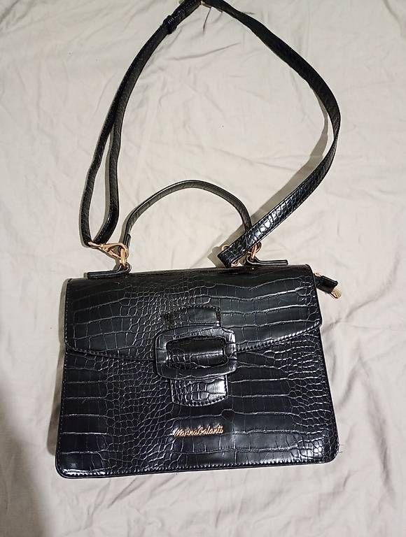 Sacs femmes: Tasche  – D'occasion à Gelterkinden par leo_9z8m
