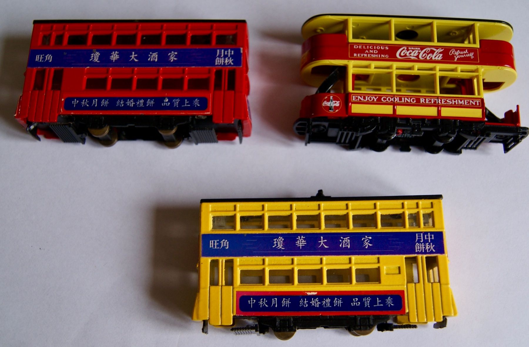 Kit di modellismo & Modellini statici: 3 bus en métal – Nuovo (secondo la descrizione) da Morrens VD venduto da alain50