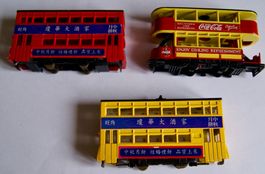3 bus en métal