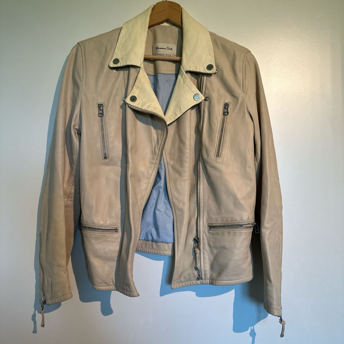 Massimo Dutti Giacche: Massimo Dutti Leather Jacket – Usato da Allenwinden venduto da MAP-87