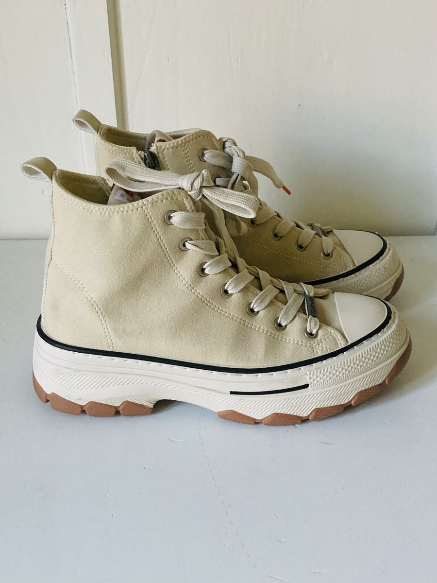 Scarpe da donna: Refresh Sneakers - gross 39 – Usato da Zäziwil venduto da kbr_jd95 2