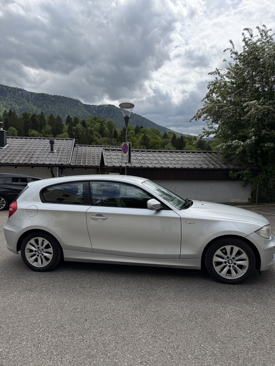BMW Automobili: BMW 116i - 2011 – Usato da Moutier venduto da YvanAlves 3