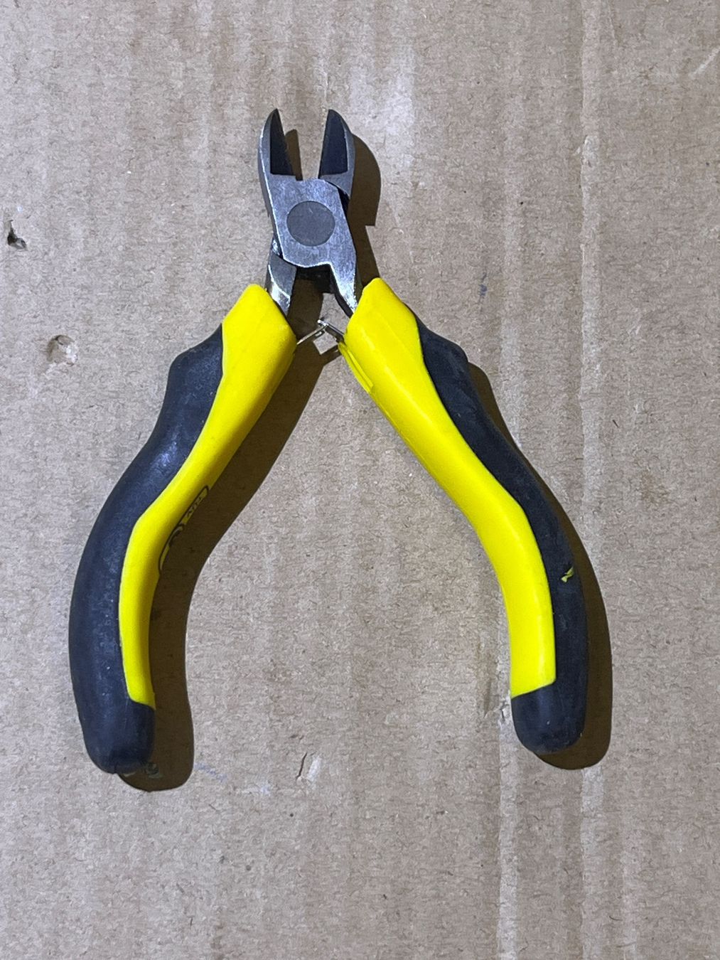 Tutti gli attrezzi: Seitenschneider klein 11cm – Nuovo e nell'imballaggio originale da Tann venduto da Mad_less