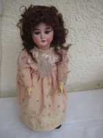 Porzellan Puppe