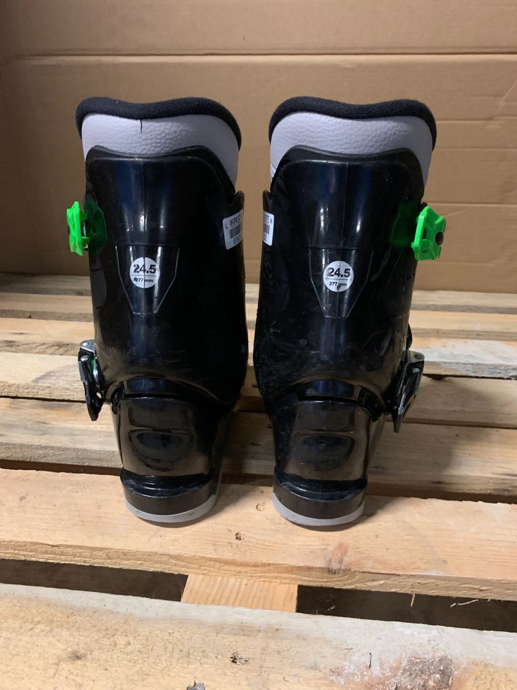 K2 Scarpe per ragazzi: Skischuhe, K2 Xplorer 3, Grösse 38.5 – Usato da Schwarzsee venduto da Sidecut 1