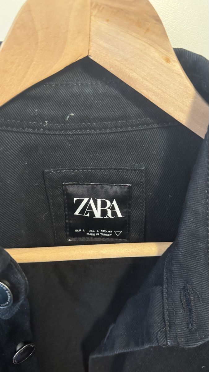 Zara Jacken: ZARA Jeansjacke – Gebraucht aus Zürich von ow7700 1