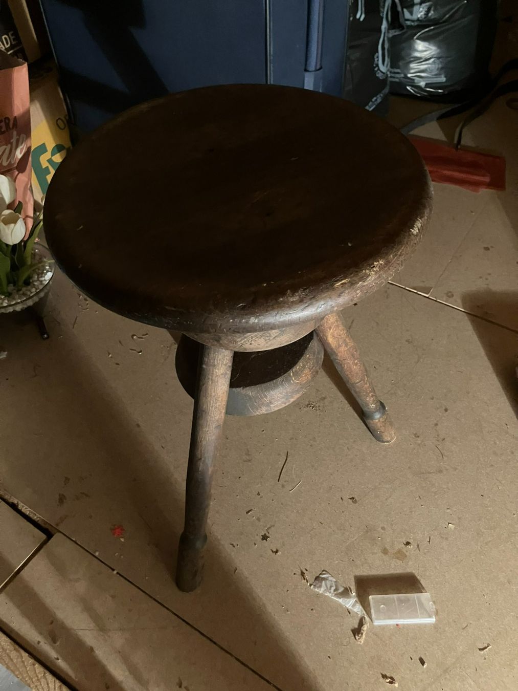Chaises: Klavierstuhl antik – D'occasion à Täuffelen par mar_72fn