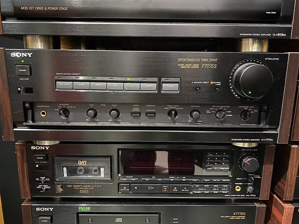 Amplificatori: Sony Ta-F707ES  – Usato da Möhlin venduto da Tiger2
