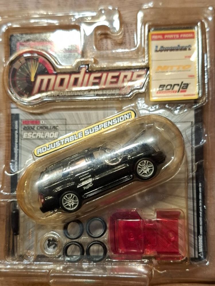 Cadillac Modellautos: Modifiers Cadillac Escalade 2002 Modellauto OVP Rar – Gebraucht aus Schlieren von Svenja7