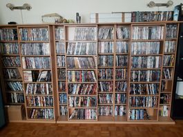 Lot de DVD (env. 2500 pcs) Verkaufe umfangreiche DVD-Sammlun