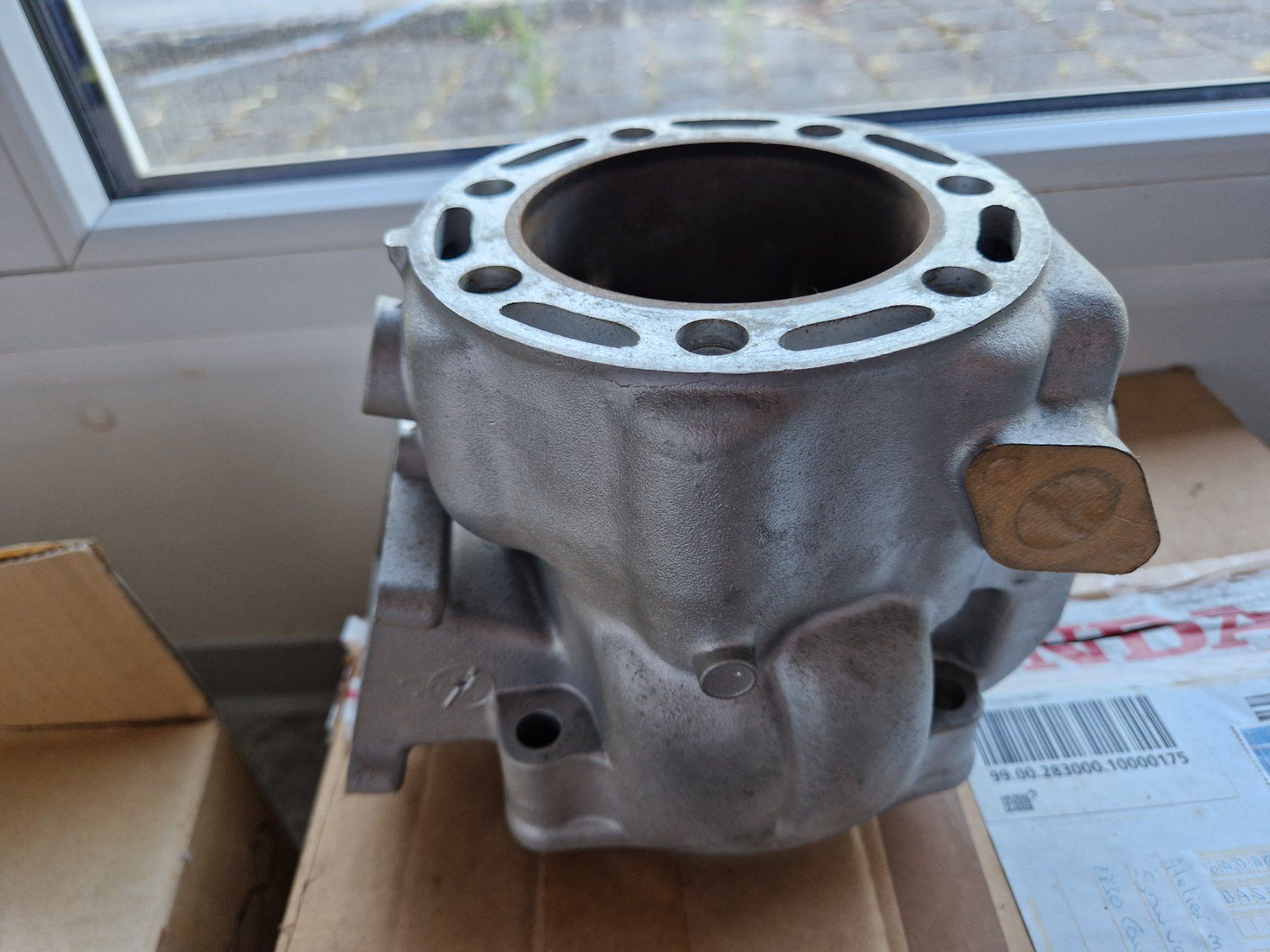 Altri prodotti elettronici: Honda CR 500 Zylinder2002 – Usato da Bellach venduto da Freddie3