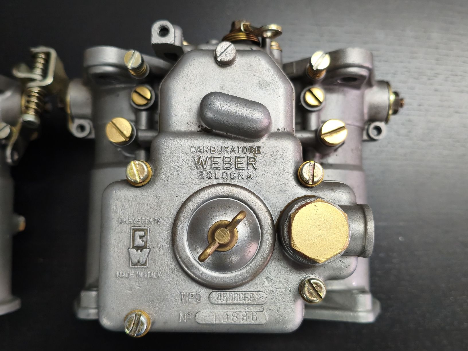 Tutti pezzi di ricambio auto: Weber 45 DCOE 9 Doppelvergaser – Usato da Dintikon venduto da Eru 4