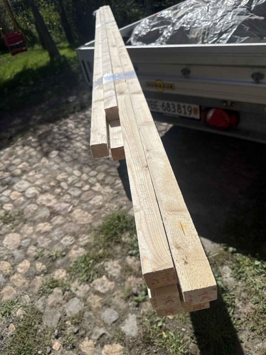 Holzartikel: Holzlatten 12stk – Gebraucht aus Langnau i. E. von Acrjl