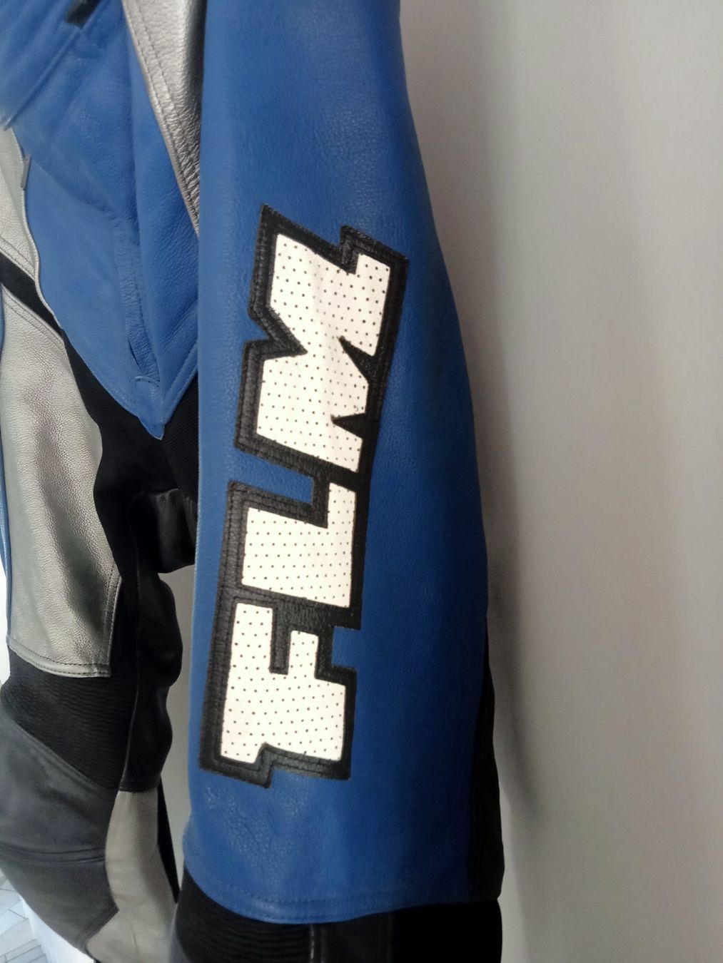FLM Anzüge: FLM Motorrad Lederkombi, Grösse 56, Blau – Gebraucht aus Oberurnen von simgug 5