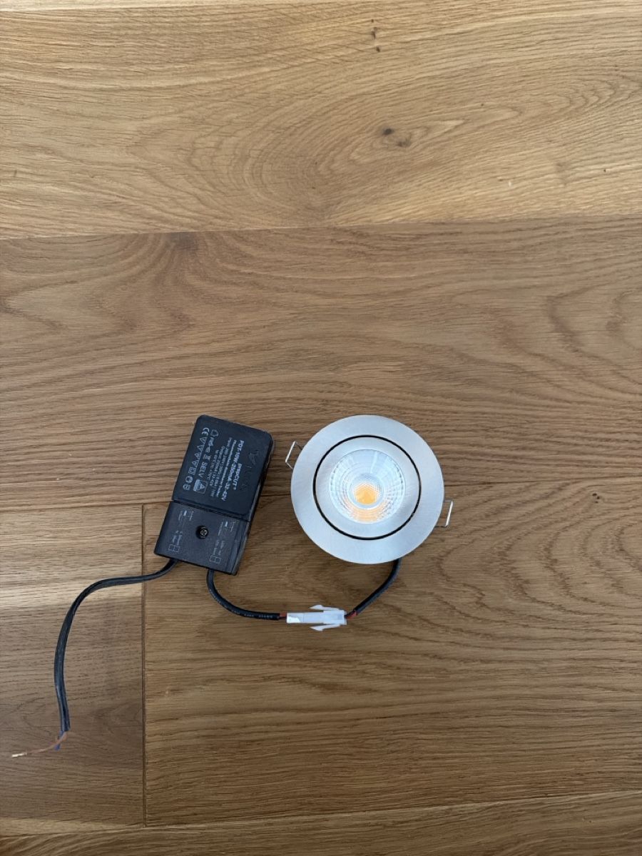 Lampade: LED Spot perdix 250mA 10W IP65 – Usato da Egolzwil venduto da Michuuufcb1893